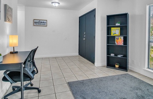 Heritage House | Winter Low rate- 3 Miles from Seaworld! Close LAFB