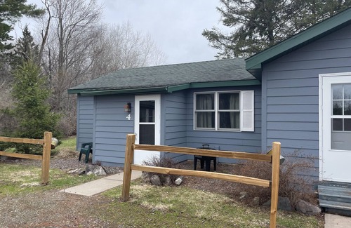 Winter Cottage | Winter Nights Cottages: Cottage 4 Winter, Wisconsin vacation rental