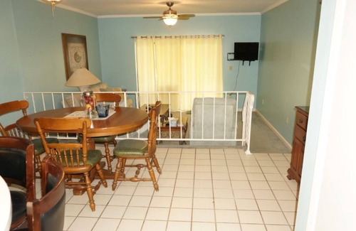 Sun 'N Lake Condo | Winter Oasis!