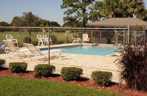 Sun 'N Lake Condo | Winter Oasis!