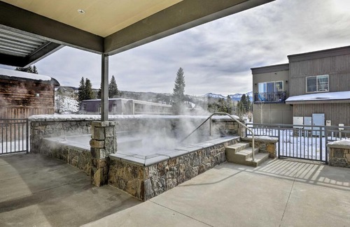 Winter Park Apartment | Winter Park Condo with Fireplace - 4 Mi to Slopes!