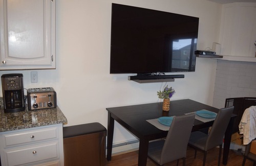 Fraser Condo | Winter Park Fraser "Hideout"-Panoramic views, hot tub & short walk to town & bus