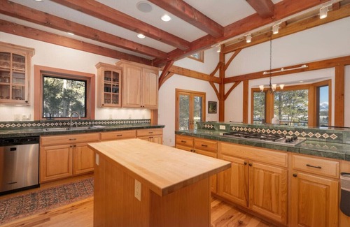 Pole Creek Meadows House | Winter Park Hideaway