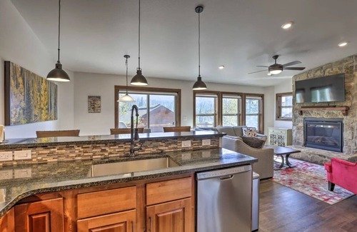 Old Town House | Winter Park Ski-in/Ski-Out House