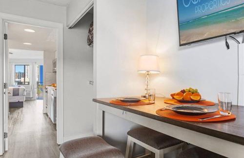 Myrtle Beach Apartment | WINTER RATES! Chic & Charming 1BR Oceanview Suite! BW 414