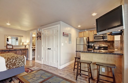 Peak 9 Condo | Winter Ski-in/out Studio Sleeps 4, Steps To Historic Main St Studio Bedroom Condo by RedAwning