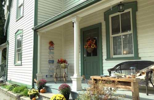 Elmira Bed & Breakfast | Winter Suite, Bristow's Inn