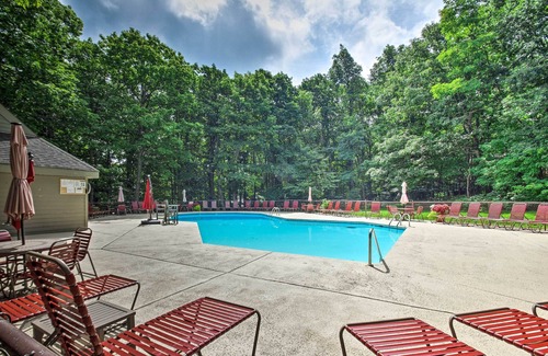 Nellysford Apartment | Wintergreen Resort Vacation Rental w/Balcony!