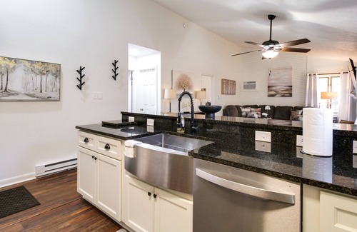 Nellysford Condo | Wintergreen Ski Resort Condo w/Golf Access!