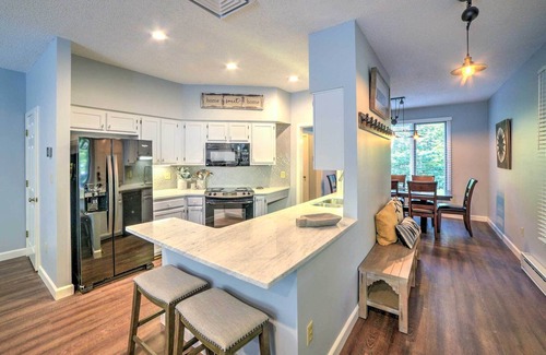 Roseland Condo | Wintergreen Resort Condo w/Deck; Ski, Hike, Shops