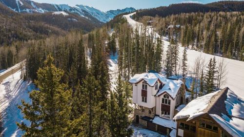Mountain Village House | Winterleaf home