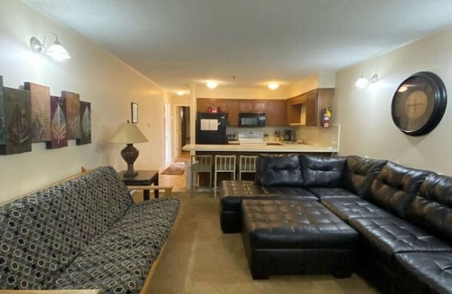 Ghent Apartment | Winterplace Ski in Ski out condo First Floor D105