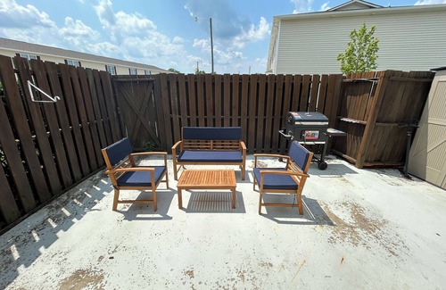 Winterville House | Winterville Wonderland: The best place to stay in the Greenville area! 2