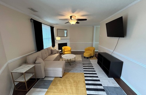 Winterville House | Winterville Wonderland: The best place to stay in the Greenville area! 2