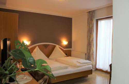 Hohen-Suelzen Hotel | Winzerhotel Kinges-Kessel