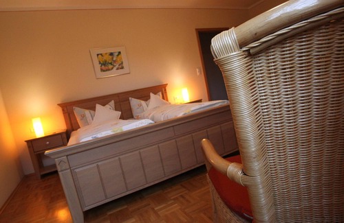 Seinsheim Bed & Breakfast | Winzerstube Familie Schilling