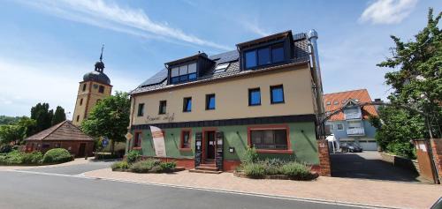 Uettingen Hotel | Wirtshaus & Hotel Zur Alten Brauerei Zapf