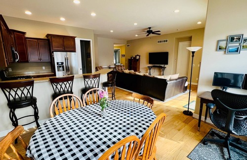 Stevens Point House | Wisconie Monthly Getaway
