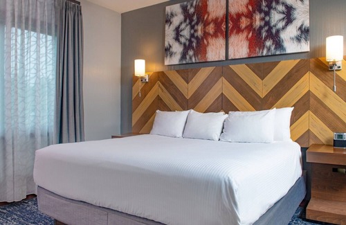 Lake Delton Resort | Wisconsin Dells Adventure! Glacier Canyon Resort w/Access to Water Parks!