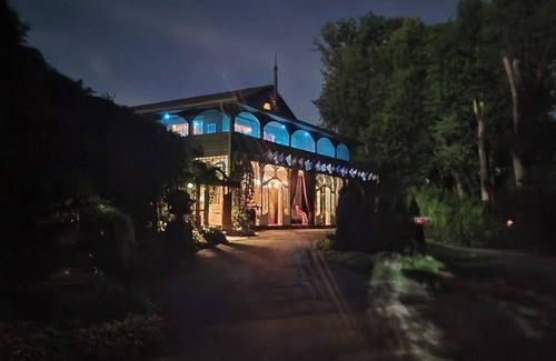 Wisconsin Dells Cabin | Wisconsin Dells Cabin Rentals with hot tub, 6 bedroom cabin Wisconsin Dells