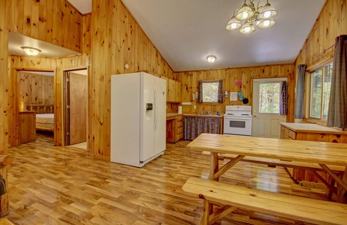 Lac du Flambeau Cabin | Wisconsin Northwoods, Lakeside Cabin w/shared Dock. ADA Friendly. Pet Friendly!