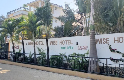 Mtwapa Apartment | Wise Hotel