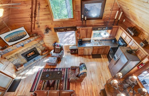 Morganton Cabin | Wise Mountain Hideaway