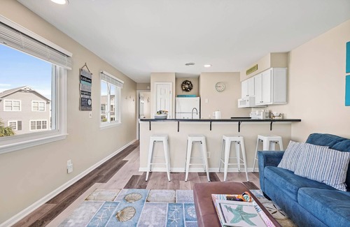 North Carolina Coast Condo | Wishing I was knee deep in the water somewhere!