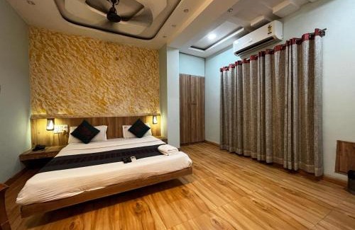 Indore Hotel | Wishotel Inn Musk