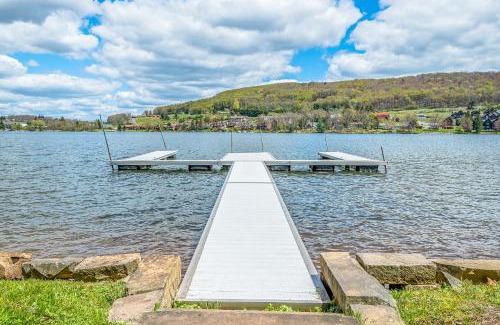 McHenry House | Wisp N Around