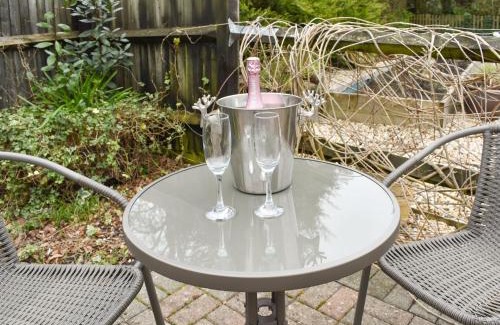 New Forest District House | Wisteria Cottage