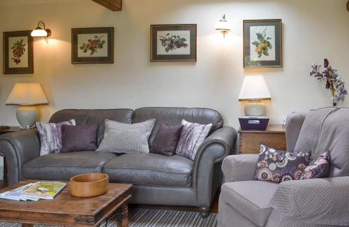 Low Catton House | Wisteria Cottage