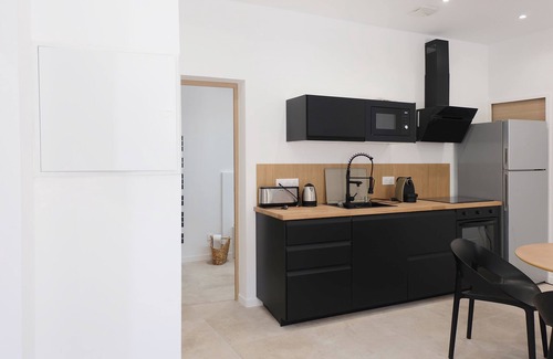 Aigues-Vives Apartment | Wisteria