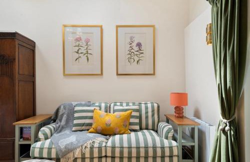 Patrixbourne House | Wisteria Lodge Dog friendly Countryside Escape