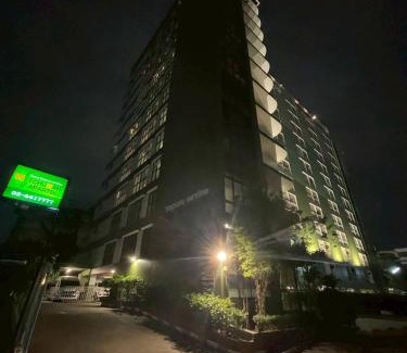 Rama 9 Apartment | Witchuwan Apartel