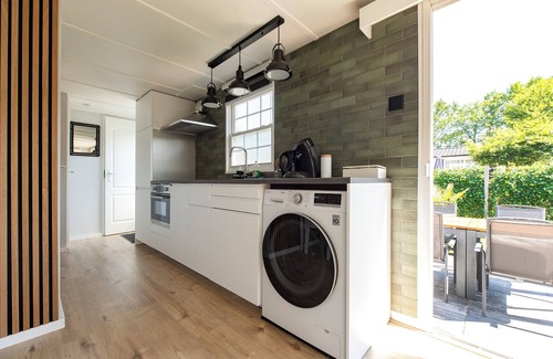 Oisterwijk Ski Chalet | With Airco + Bedlinen & towels!