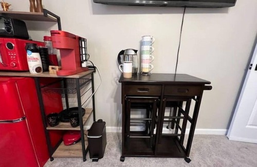 Whittaker Apartment | With Contactless Check-In, Premium Amenities & Dedicated Entrance & Bathroom