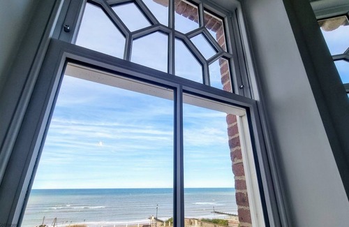 Sheringham Apartment | With its wonderful, far reaching sea views, this first floor apartment certainly does have the WOW f