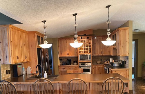 Tunica Cabin | With most of the furniture custom made, it's a great place to relax and enjoy.