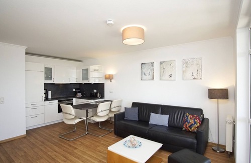 Gohren Apartment | With sea view and balcony, use of swimming pool and sauna - Sea view apartment 14