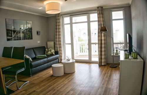 Gohren Apartment | With sea view and balcony, use of swimming pool and sauna - Sea view apartment 22