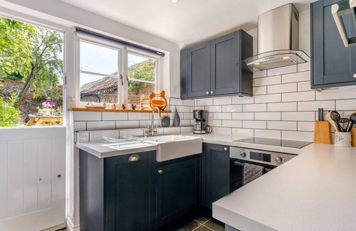 Ixworth House | Wits End Cottage - Two Bedroom House, Sleeps 4