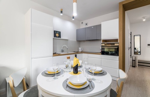 Nowe Miasto Apartment | Wołkowyska 30 | Apartment | Garage | Lake Malta