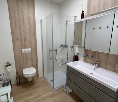 Leinefelde-Worbis Apartment | wobStay family & fitters