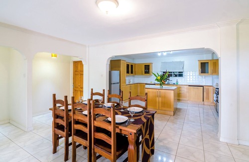 Calvigny Apartment | Woburn Villa Apartments