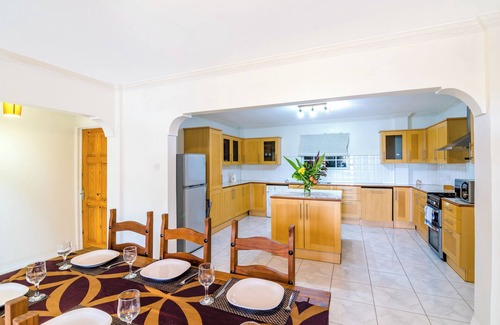 Calvigny Apartment | Woburn Villa Apartments