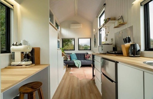 Nyora House | Wodalla Horse Farmstay by Tiny Away