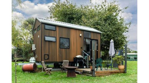 Nyora House | Wodalla Horse Farmstay by Tiny Away