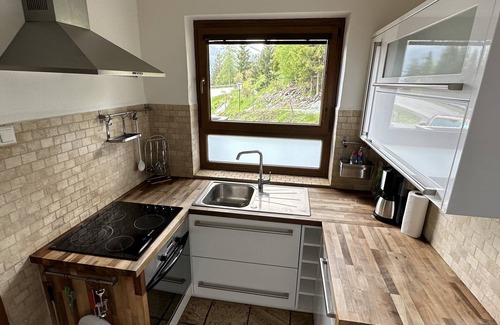 Albeck Apartment | Wohnen mit Weitblick Über die Gipfel