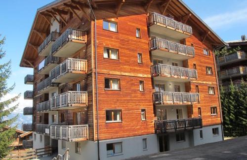 Saint-Pierre-de-Clages Apartment | Wohnung CHOTTES NEND230 Ski in and Ski out